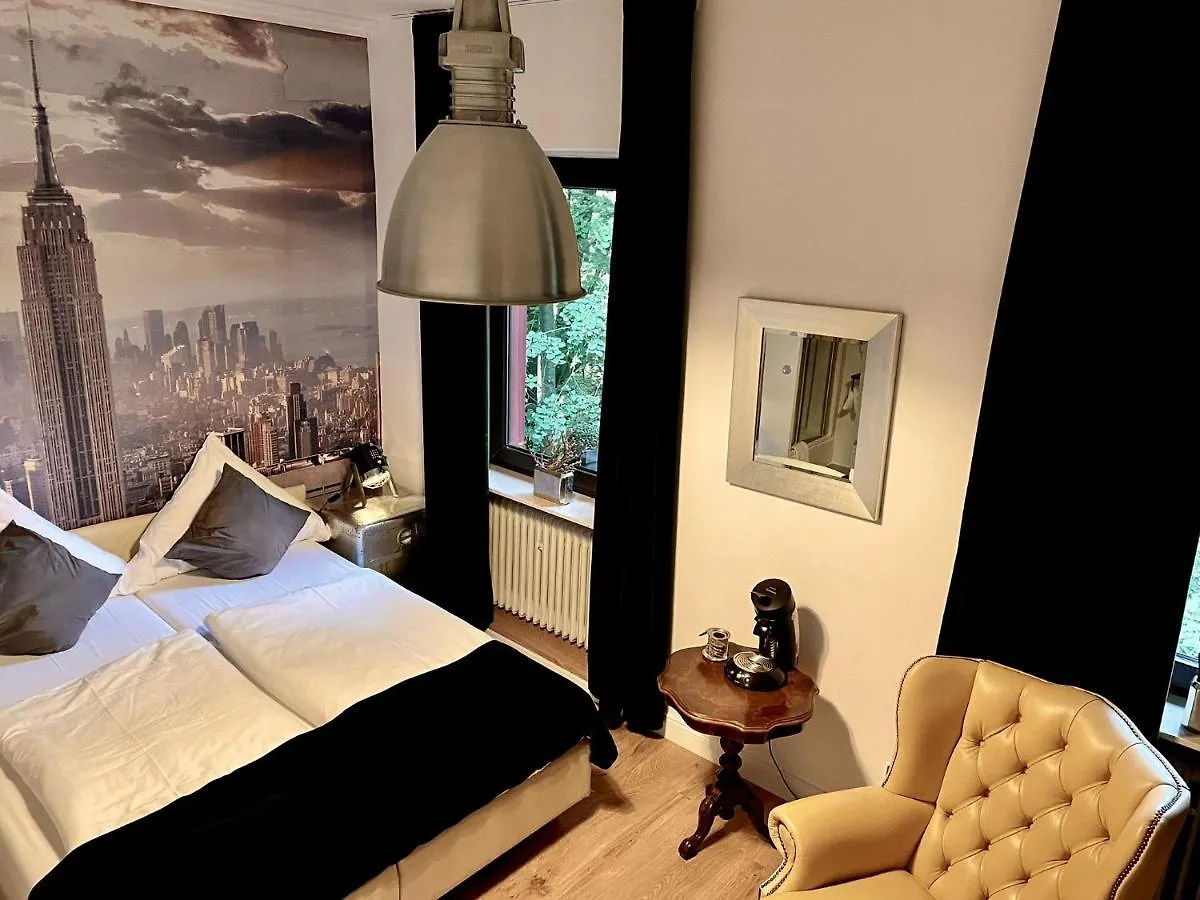 Hotel Am Volksgarten Dusseldorf